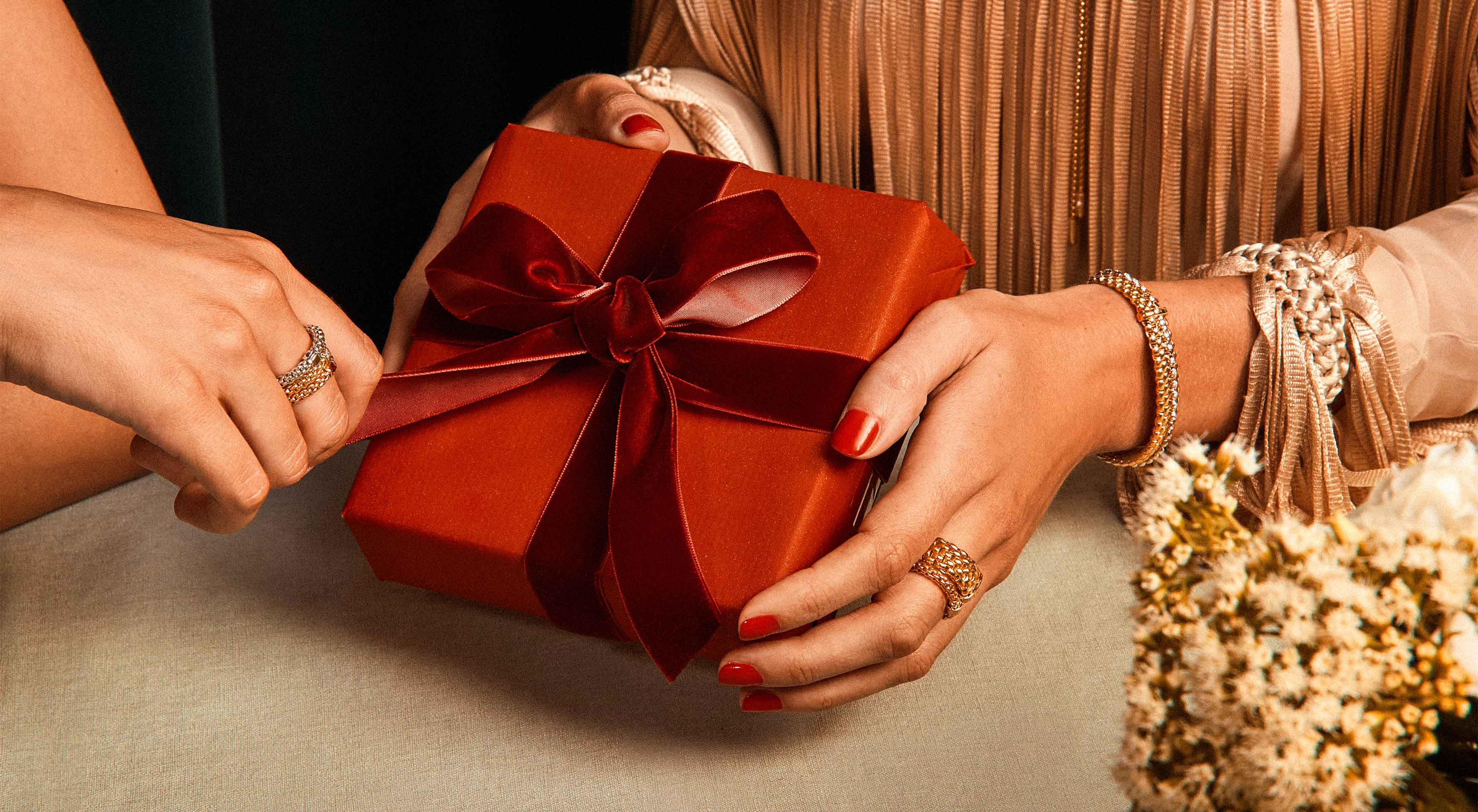 Flex'it for the Festive Season with FOPE Jewellery