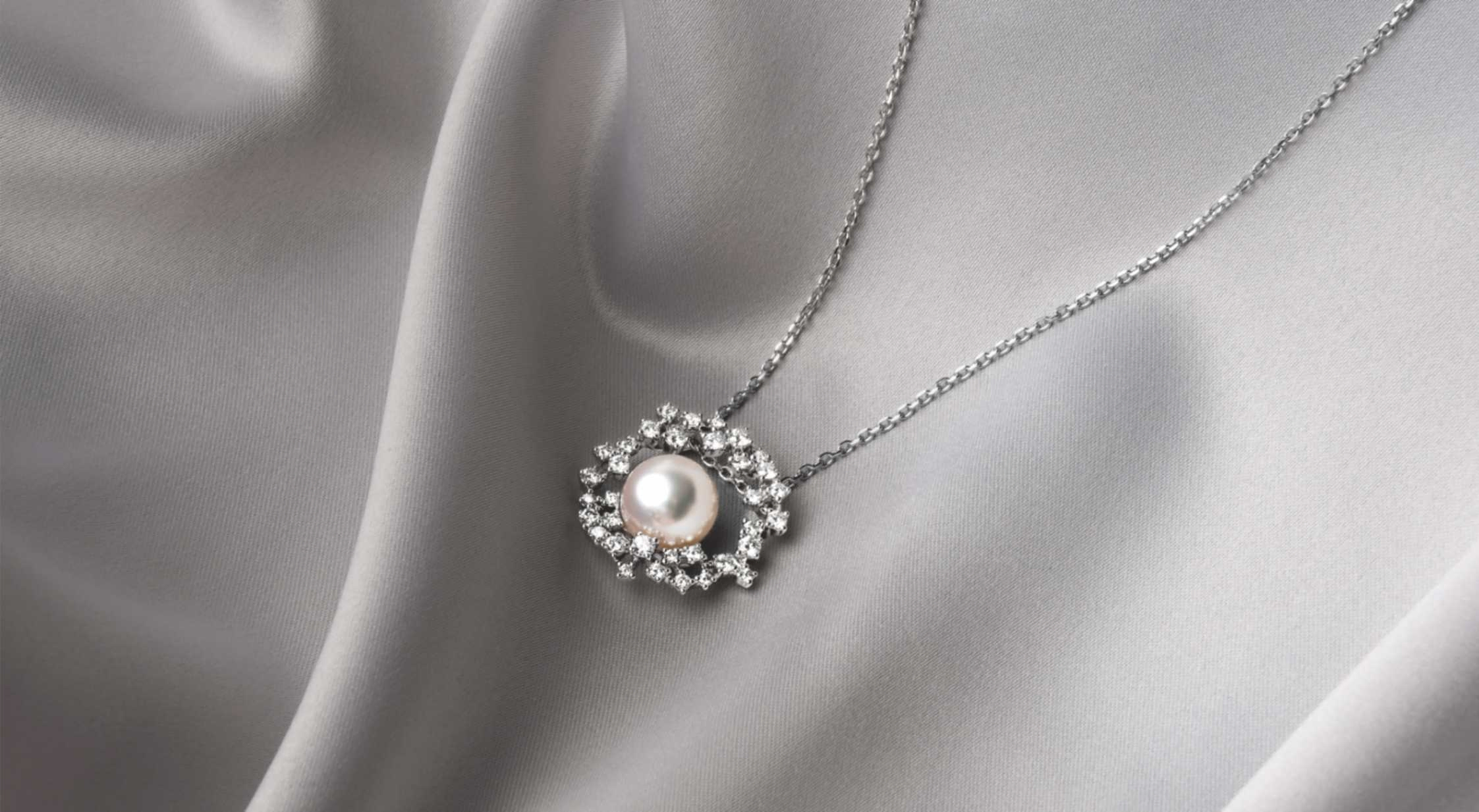 Pearl Gifting Through The Ages