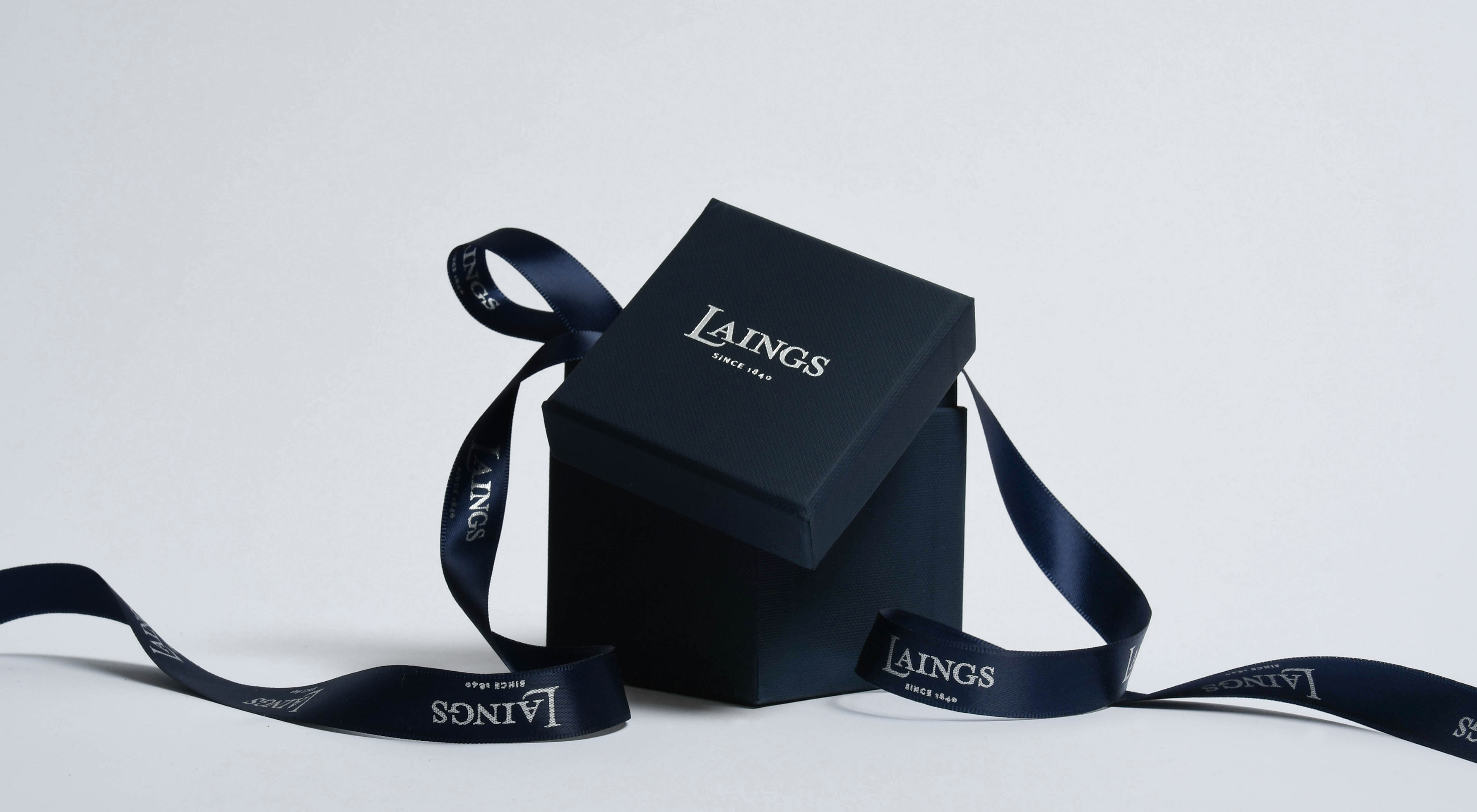 The Perfect Surprise - A Guide To Gifting Jewellery and Watch Servicing