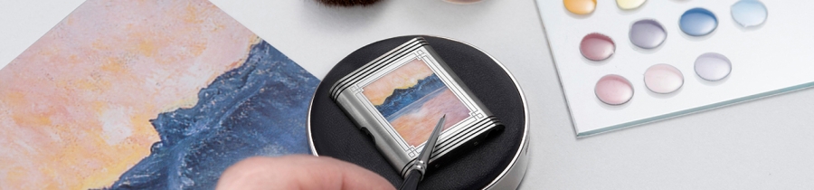 Celebrate Time with a Personalised Reverso