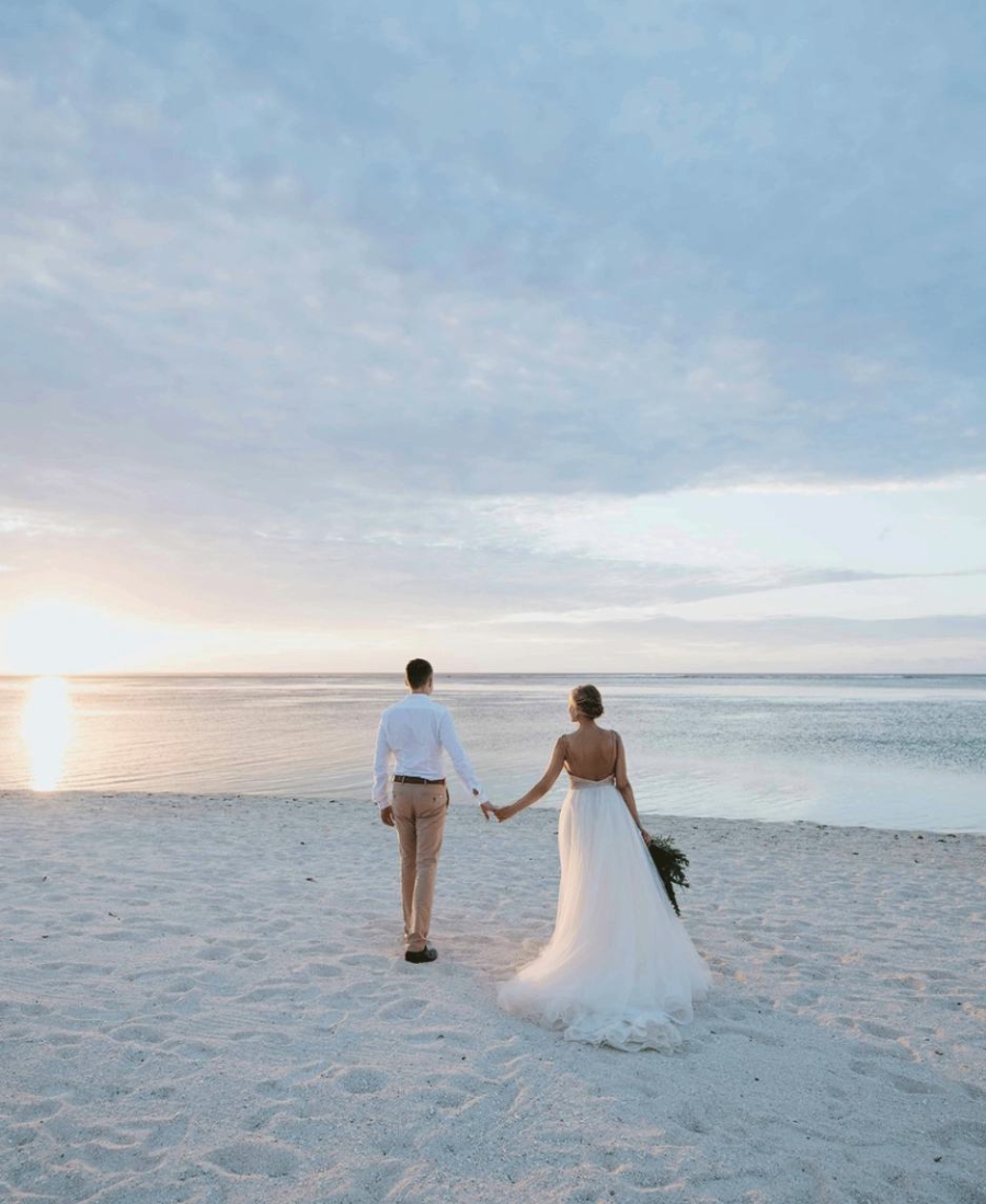 Laings Guide to Destination Weddings