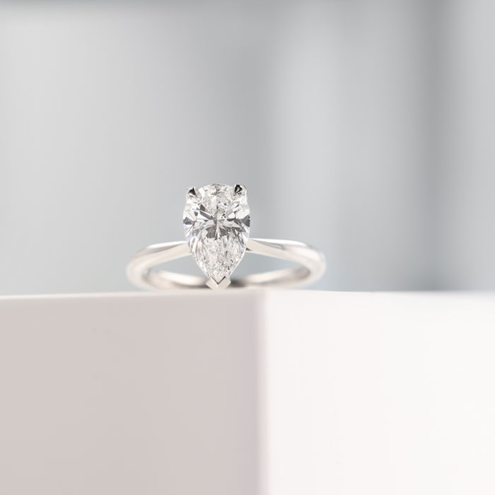 Lab-grown-diamonds-engagament-banner