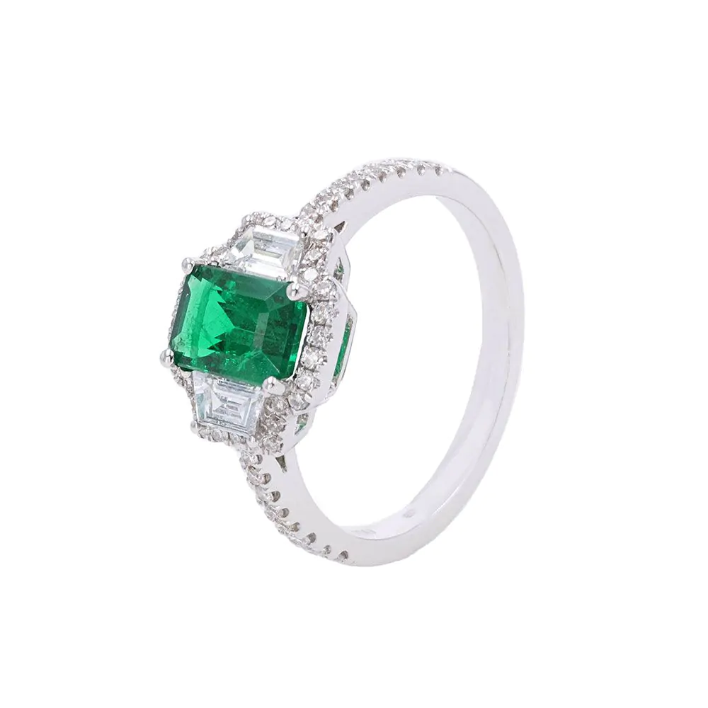 18ct White Gold Three Stone 0.98ct Emerald Ring