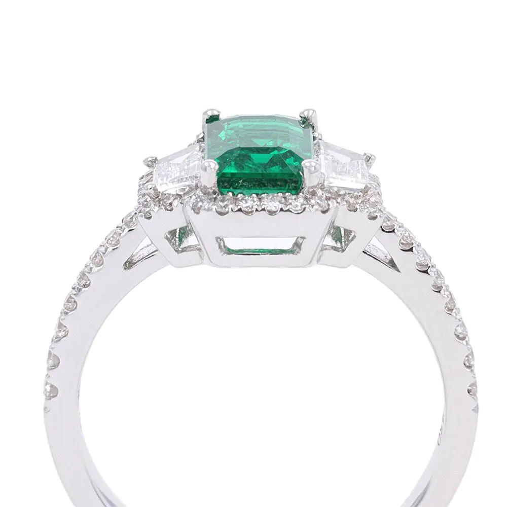 18ct White Gold Three Stone 0.98ct Emerald Ring