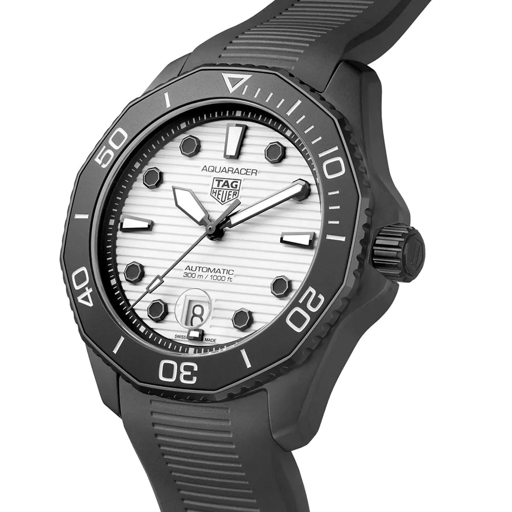 TAG Heuer Aquaracer Nightdiver 43mm Watch WBP201D.FT6197