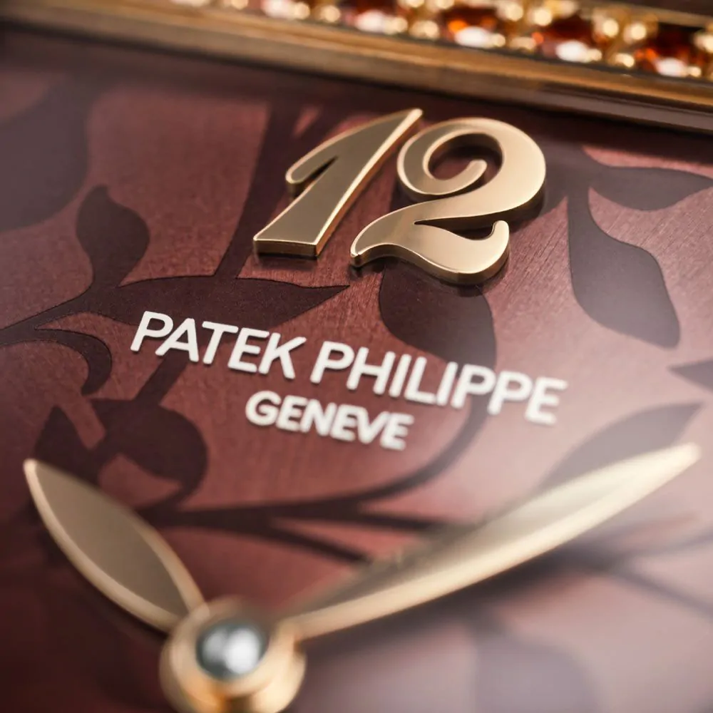 Patek Philippe Gondolo 28.6mm x 40.85mm Watch 4962/200R-001