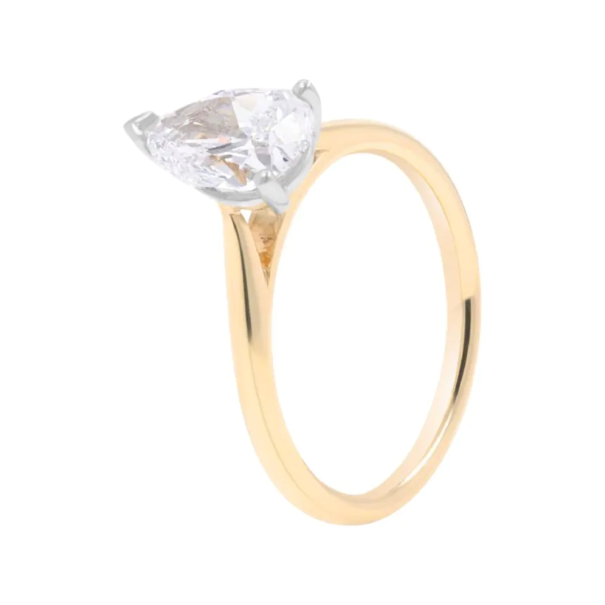 18ct Yellow Gold & Platinum 1.50ct Pear Cut Diamond Solitaire Ring