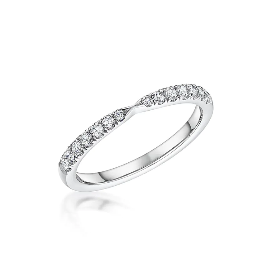 Platinum 0.25ct Diamond Shaped Half Eternity Ring