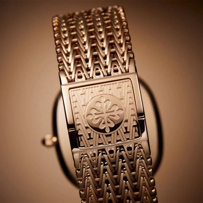 Patek Philippe Golden Ellipse 34.5mm x 39.5mm Watch 5738/1R-001