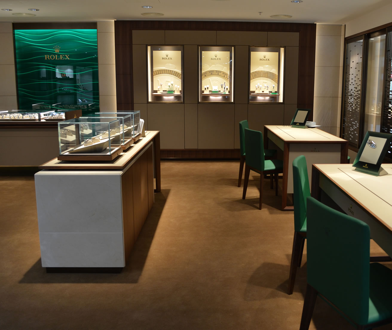 ROLEX AT LAINGS