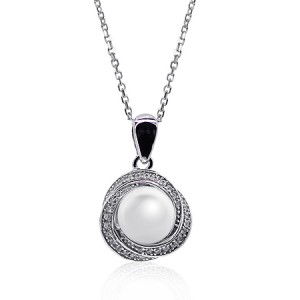 Carat London Pearl pendant