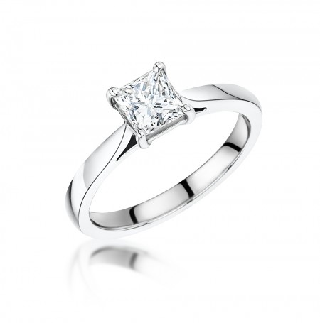 CLASSIC PRINCESS CUT ENGAGEMENT RING