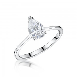 Pear cut engagement ring