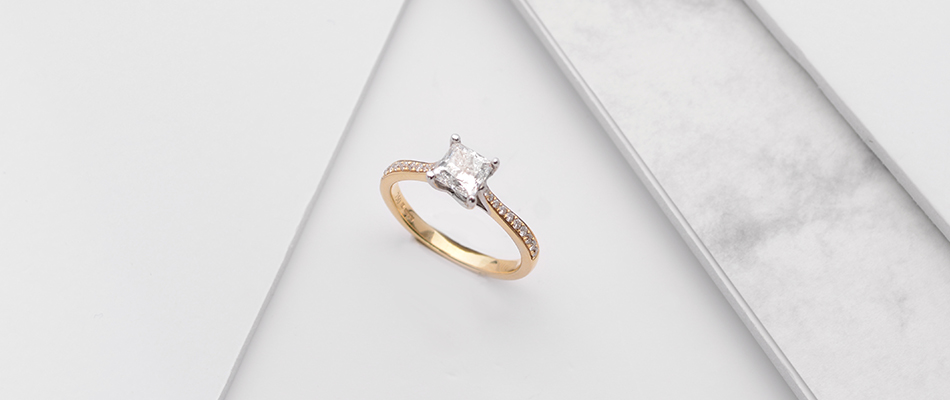 Yellow Gold Engagement Rings