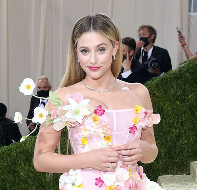 Lili Reinhart Met Gala Diamonds