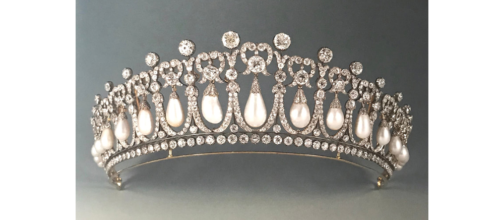 Lover's Knot Tiara