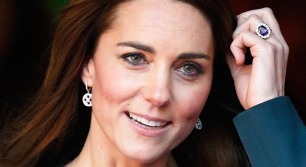 Princess Kate wearing Diana's engagement ring