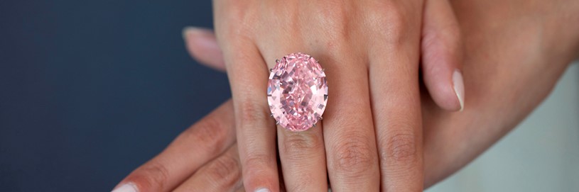 The Pink Star Diamond on a hand