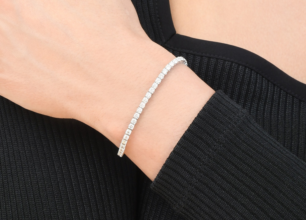 Diamond line bracelet