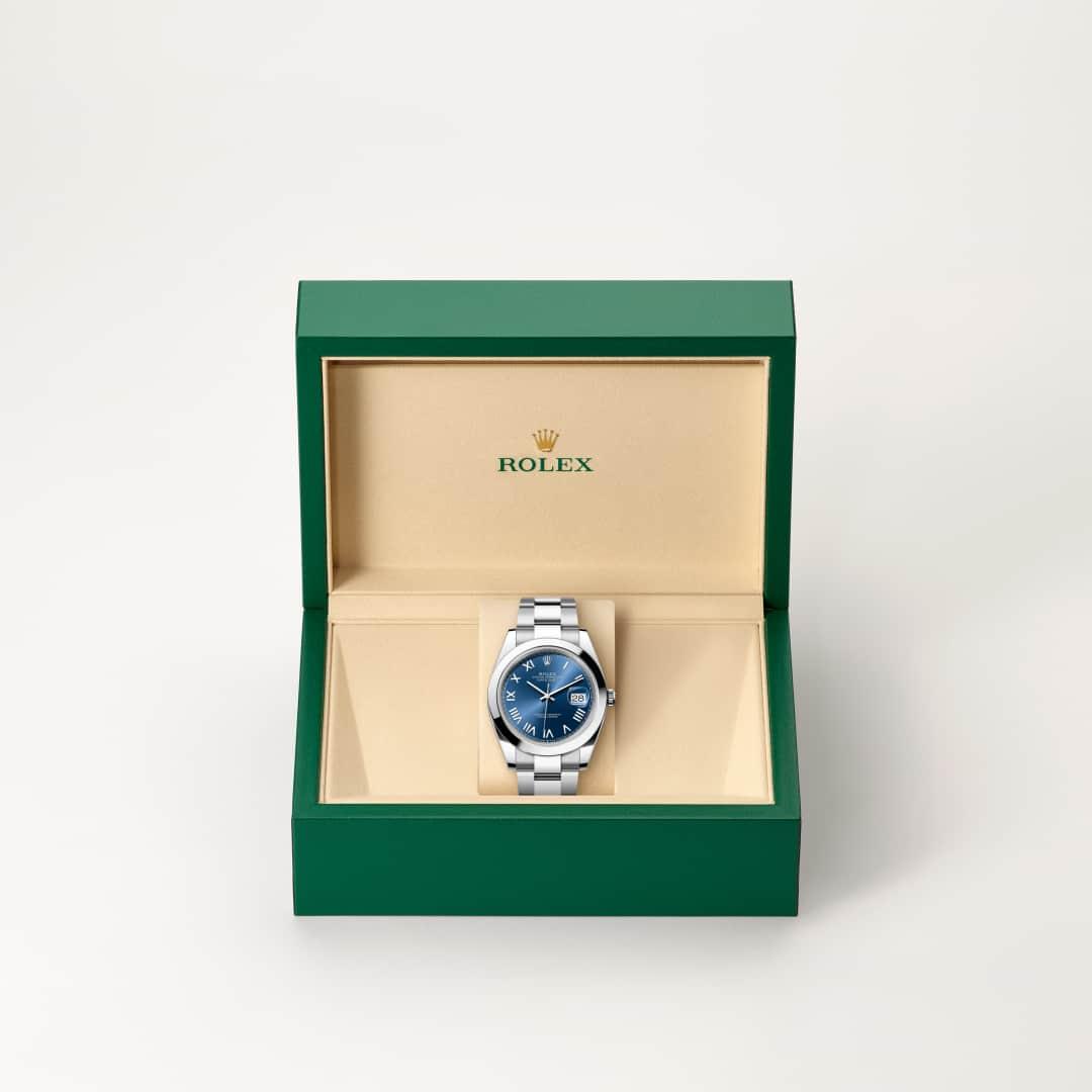 Rolex M126300-0029 in Rolex Box