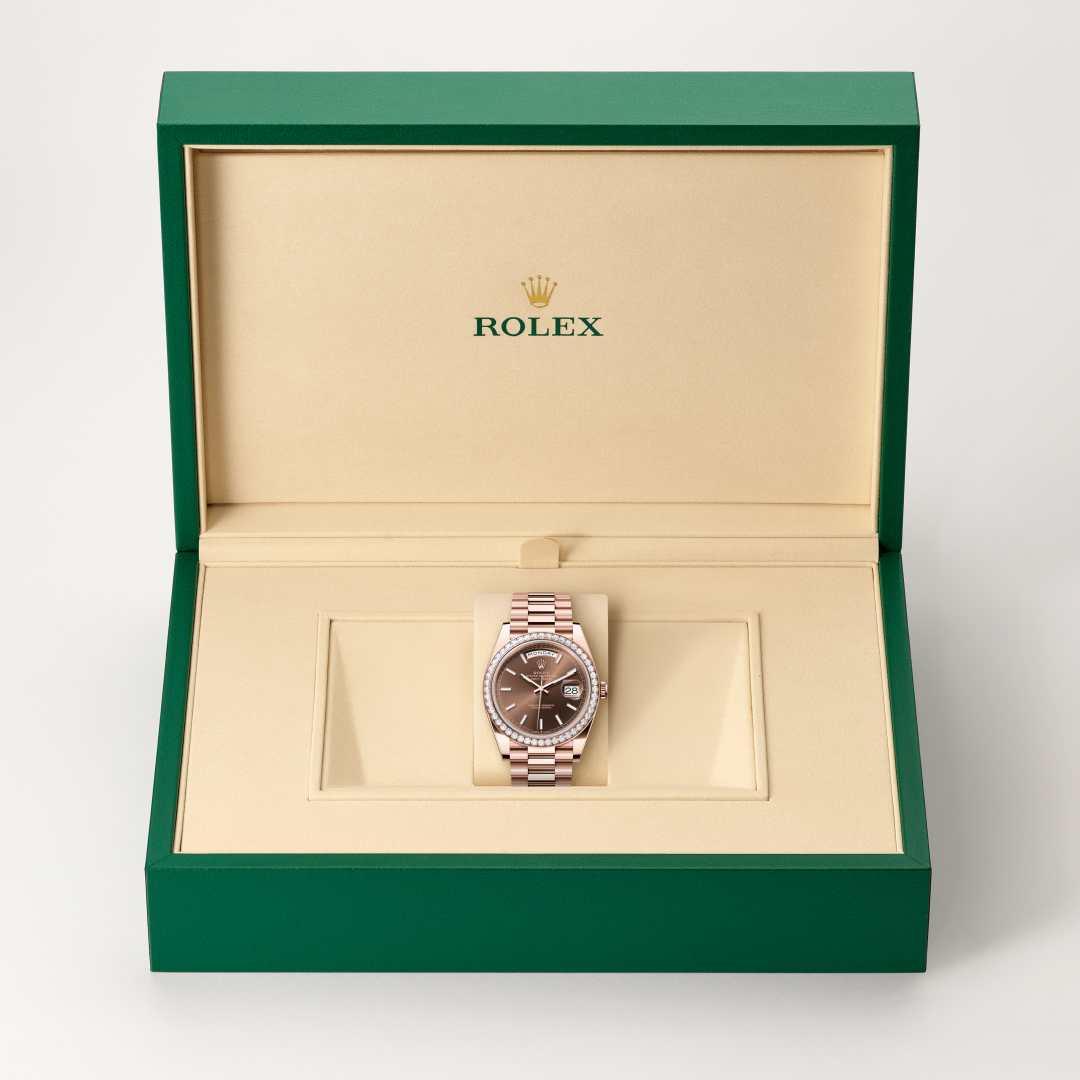 Rolex Day-Date M228345rbr0024 in Rolex box