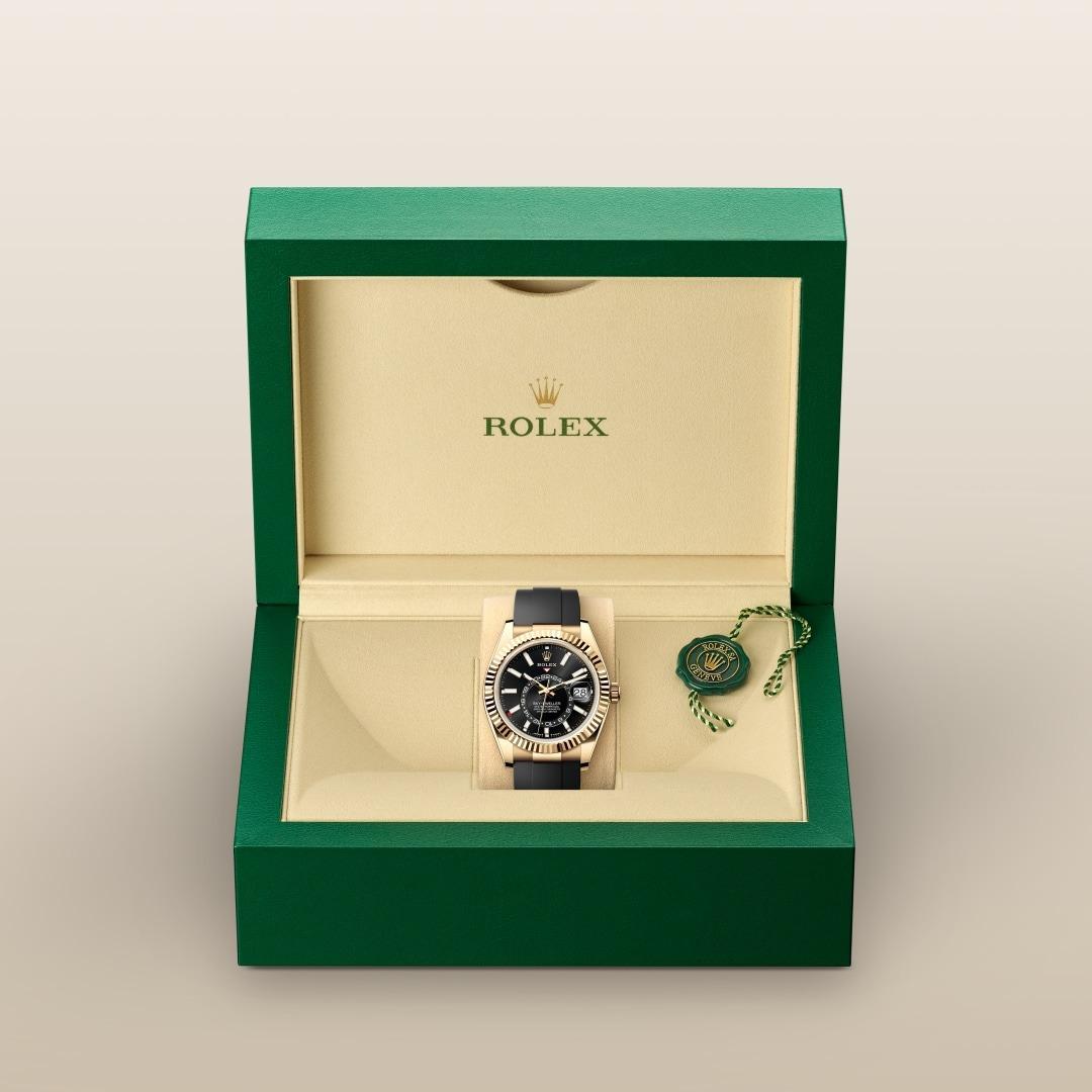 Rolex Sky-Dweller M336238-0002 in Rolex box
