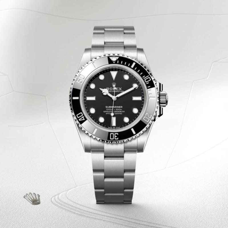 Rolex Submariner M124060-0001 watch front facing