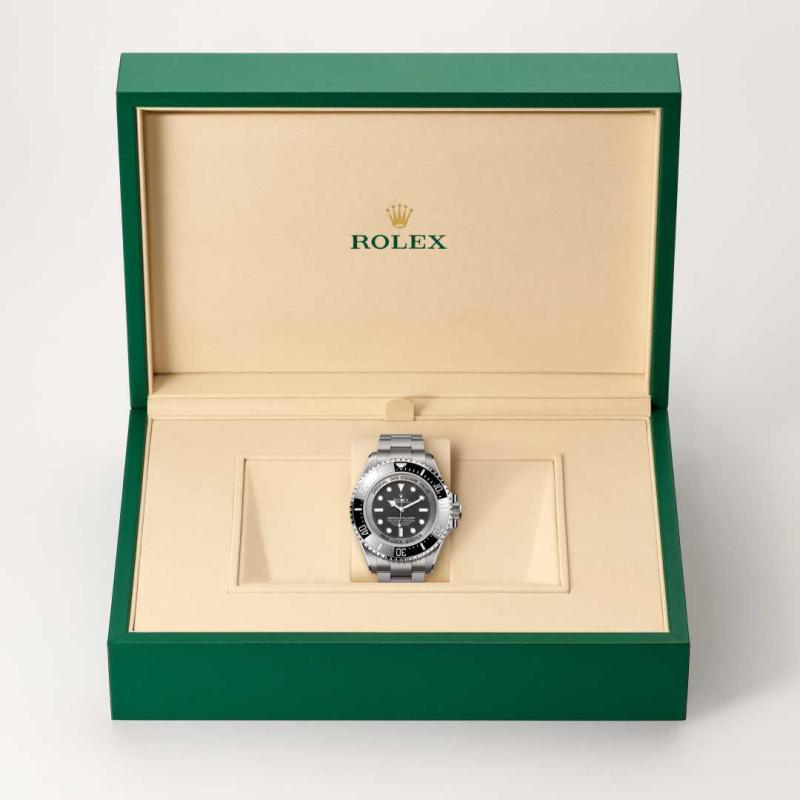 Rolex Deepsea M126067-0002 in Rolex box