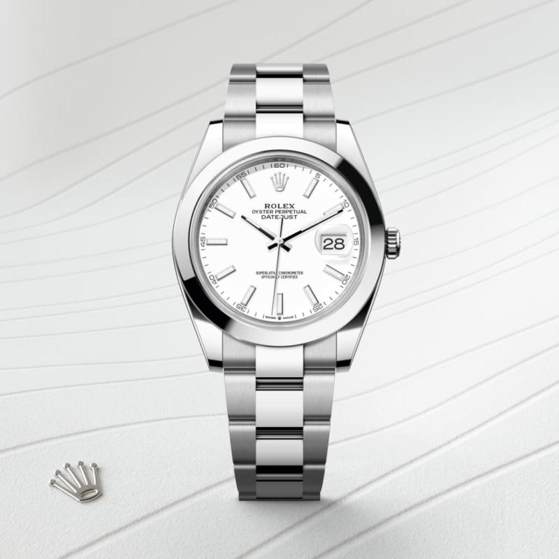 Rolex Datejust 41 M126300-0005 watch front facing