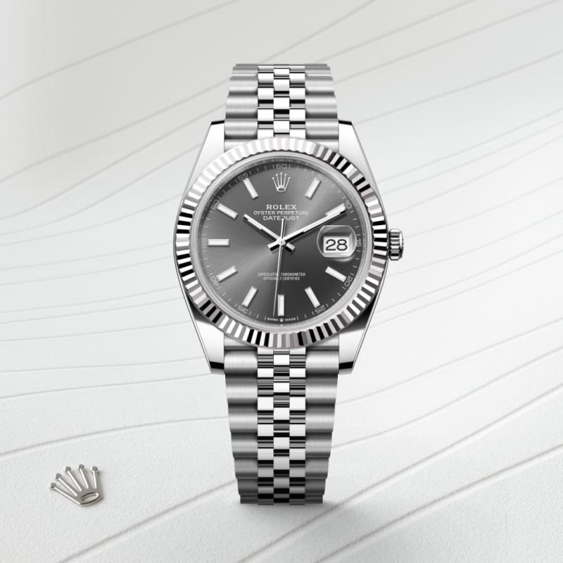Rolex Datejust 41 M126334-0014 watch front facing