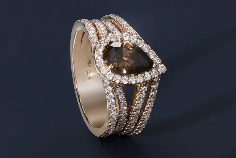 Brown Diamonds 
