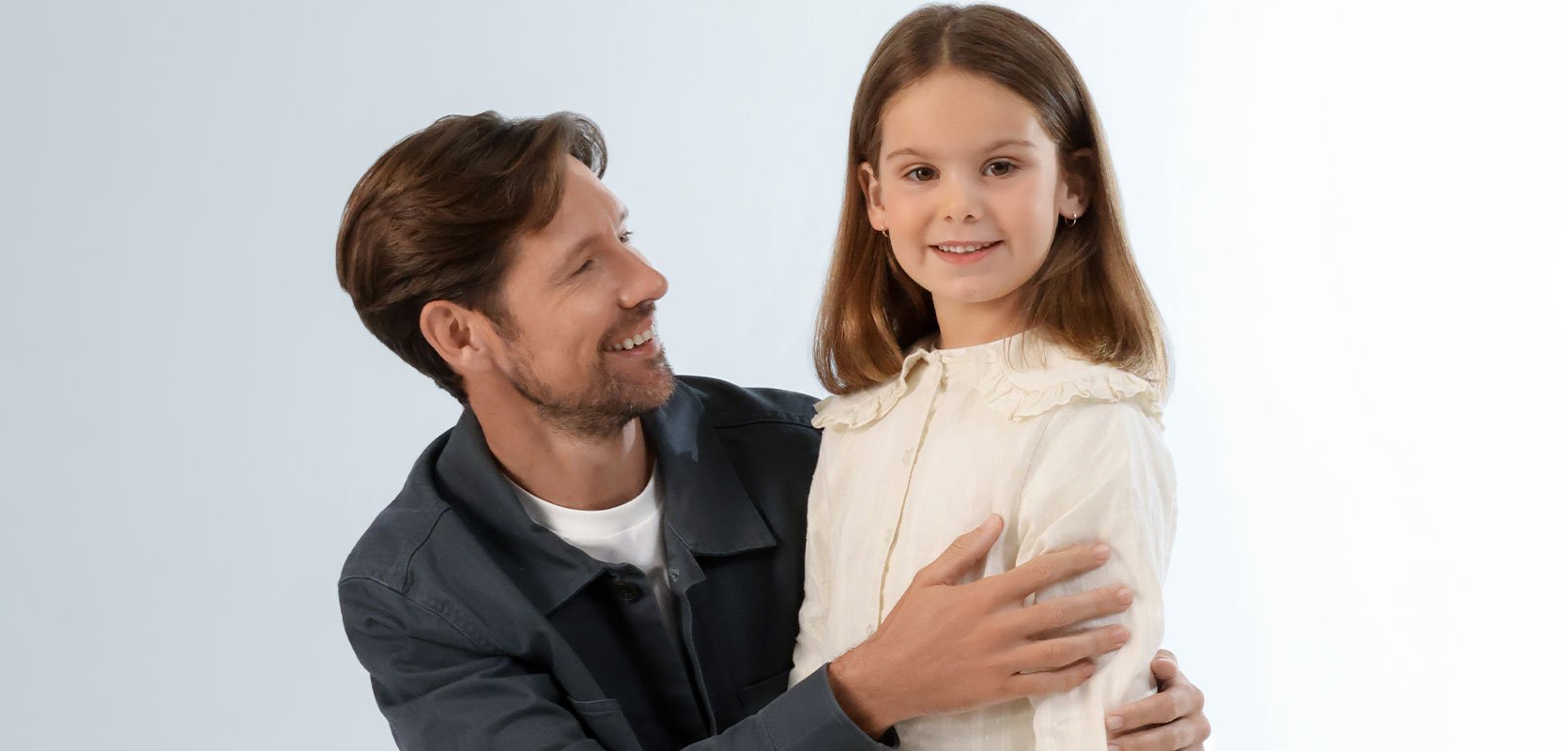 A father with his daughter, celebrating father's day