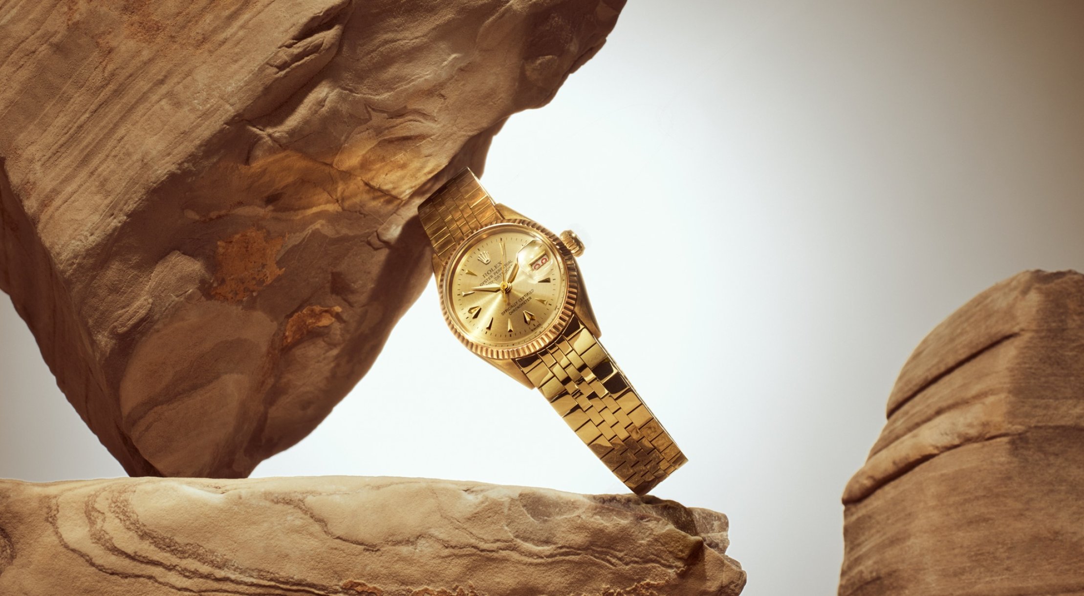 Rolex Lady-Datejust in Full 18 ct Yellow Gold