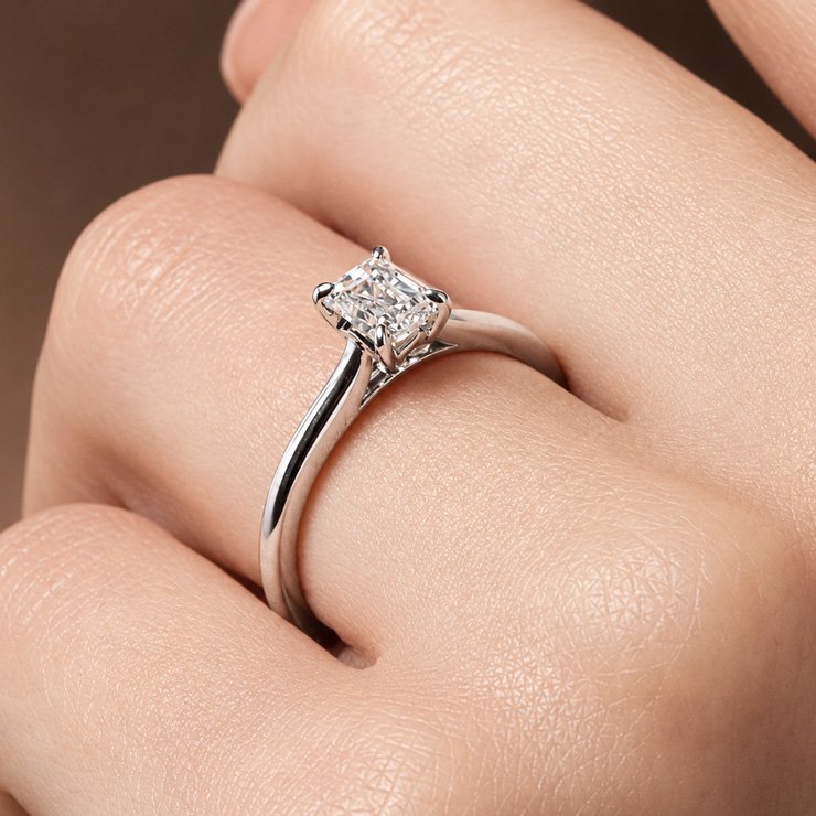White Gold Engagement Rings